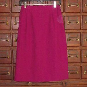 Nice Lined Plum Pencil Skirt W24